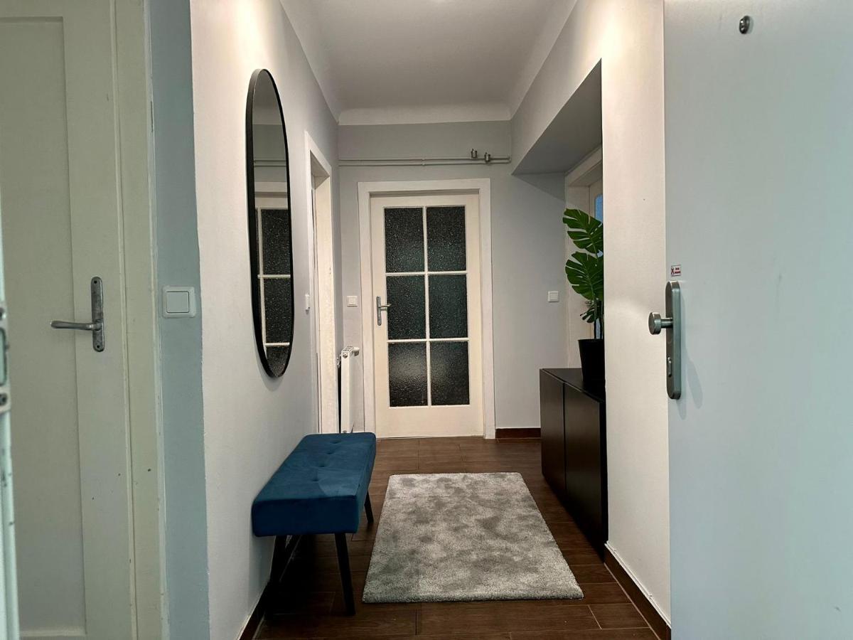 Balcony Apartment, 1 Min To U1 Reumannplatz Vídeň Exteriér fotografie